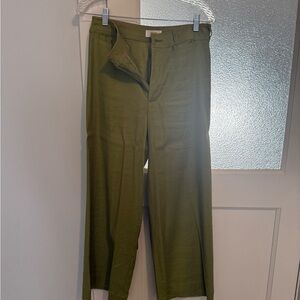 Linen blend green pants
